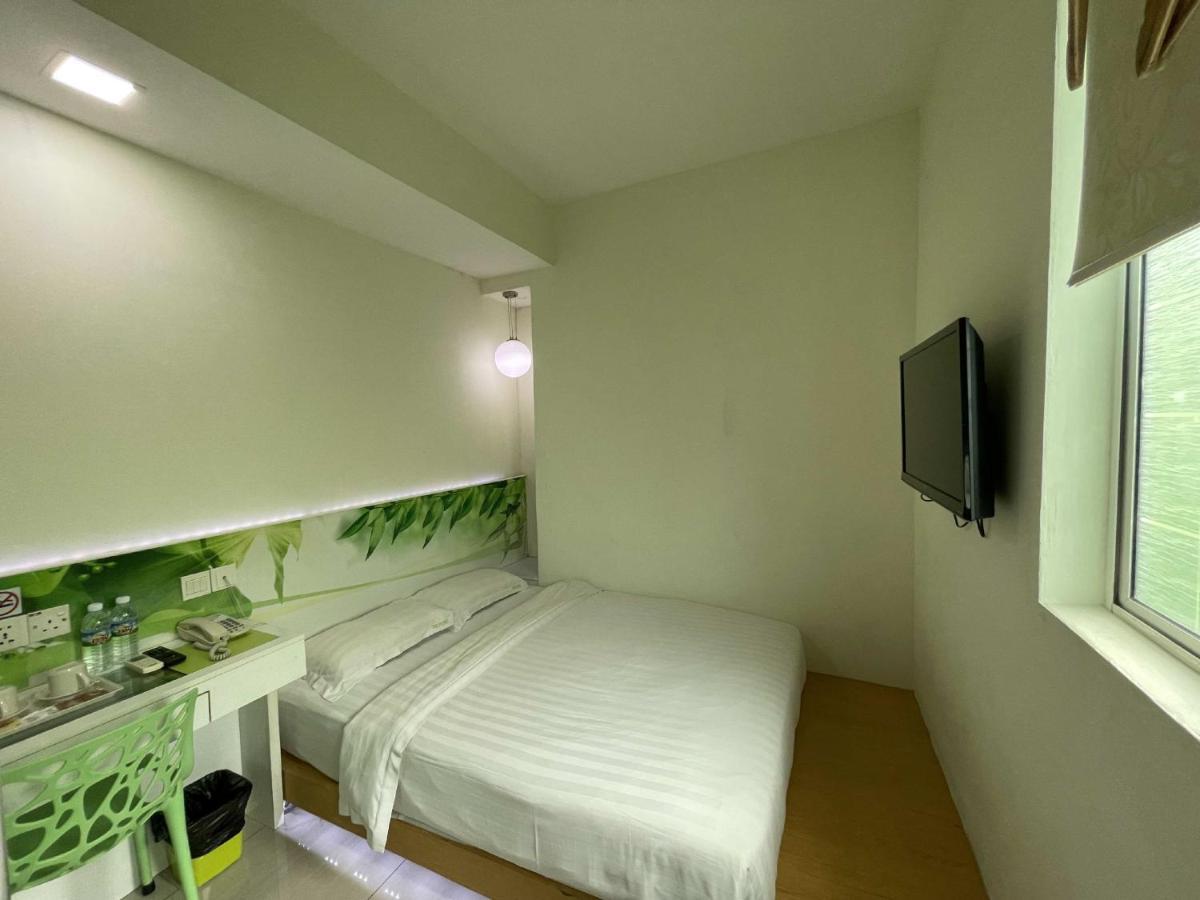 Green Apple Boutique Hotel Kota Kinabalu Exteriör bild