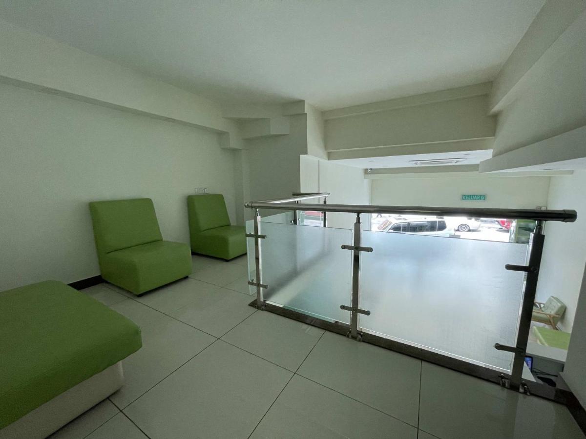 Green Apple Boutique Hotel Kota Kinabalu Exteriör bild