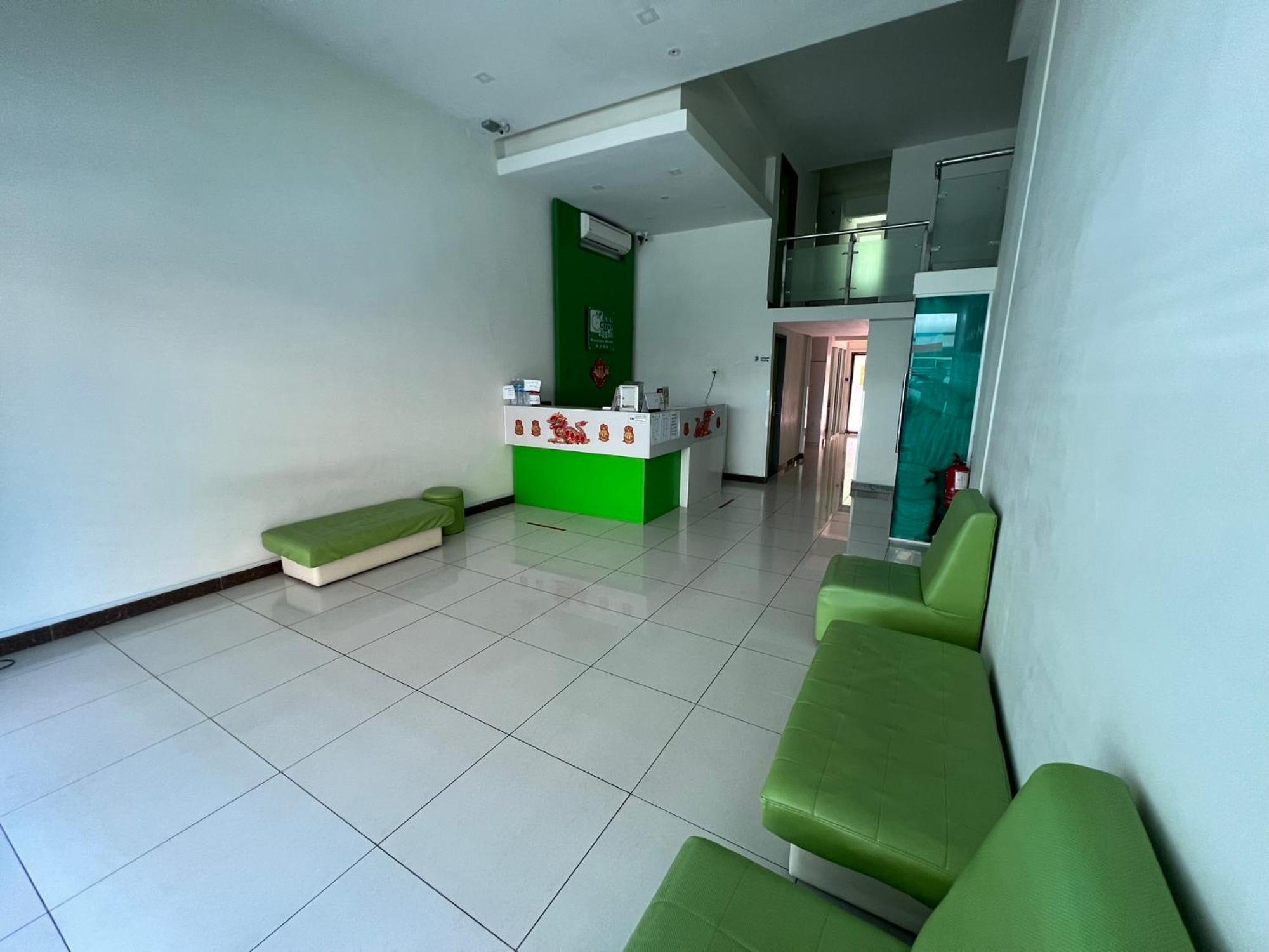 Green Apple Boutique Hotel Kota Kinabalu Exteriör bild